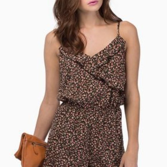 TOBI Floral Frenzy Romper - Size S - Picture 1 of 1